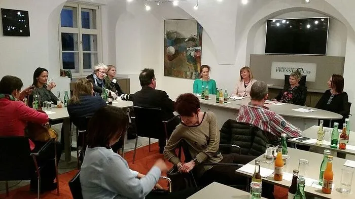 Diskussionsrunde im Steirischen Presseclub