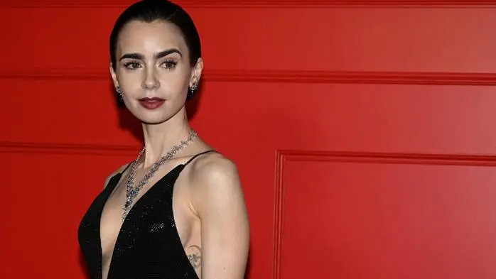  Die „Emily in Paris“-Schauspielerin Lily Collins.