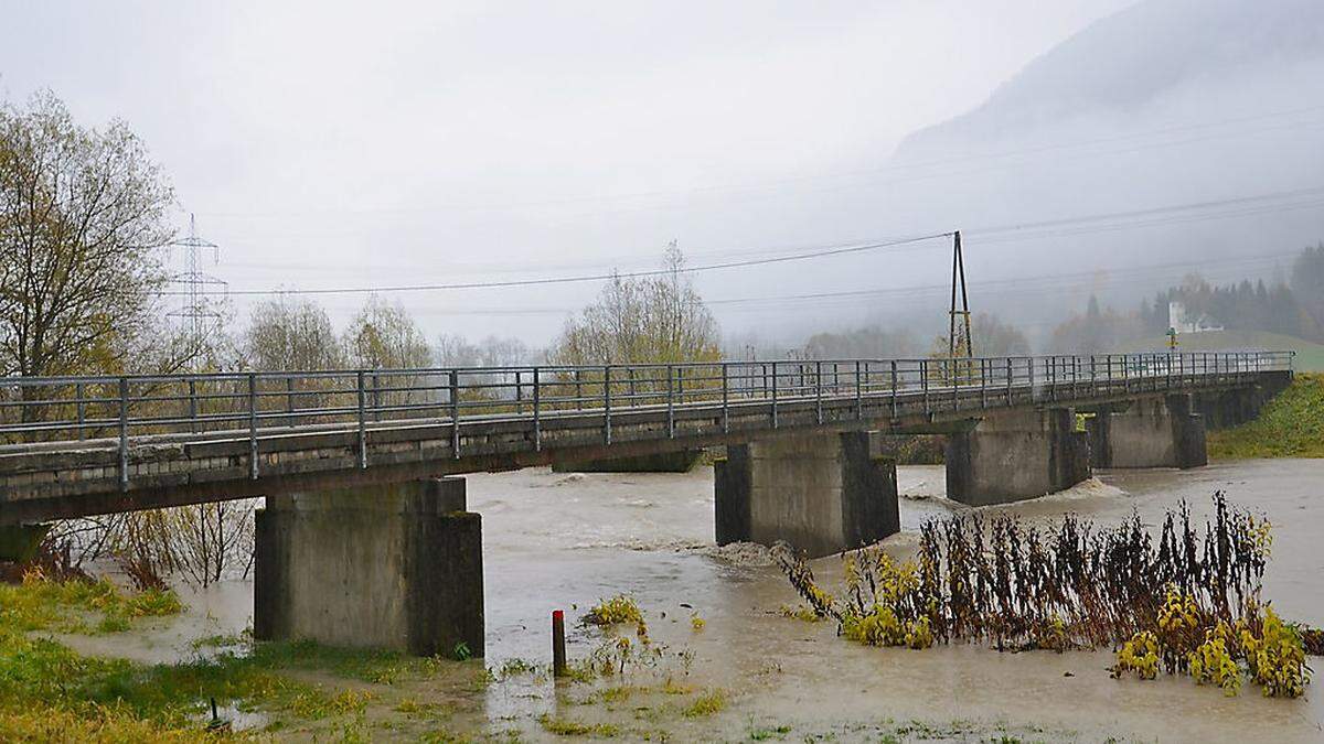 Mit dem Neubau der Brücke  ist eine zeitgemäße Bewirtschaftung der Forstfläche sichergestellt