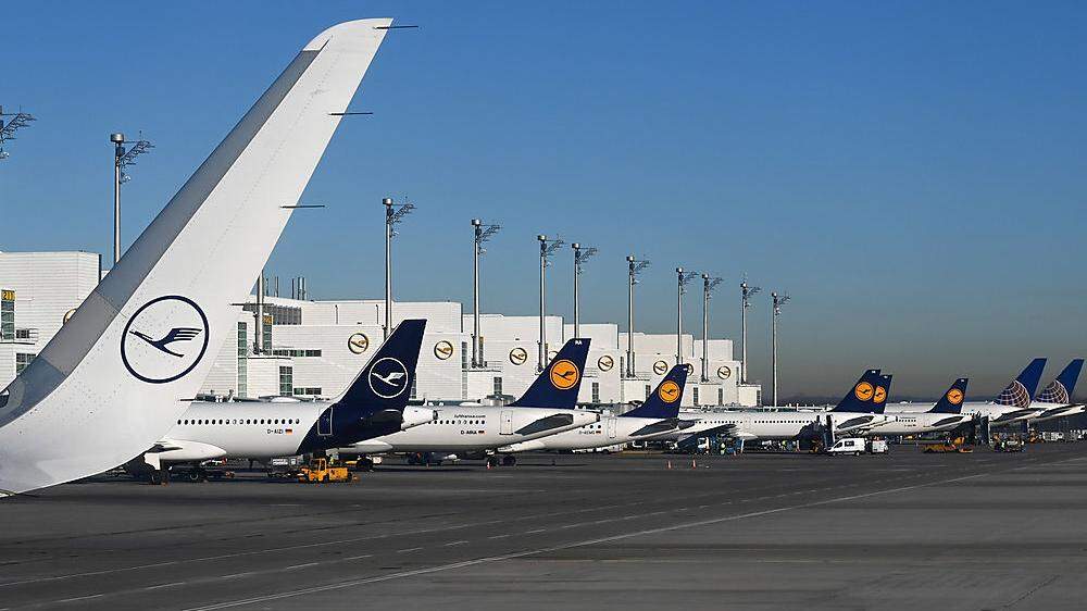 Auch viele Lufthansa-Flugzeuge müssen am Boden bleiben