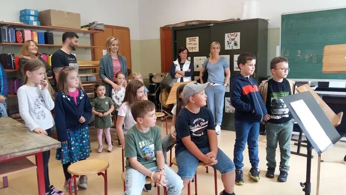 Die Kinder beim Tag der offenen Tür der Musikschule Lieser-Maltatal