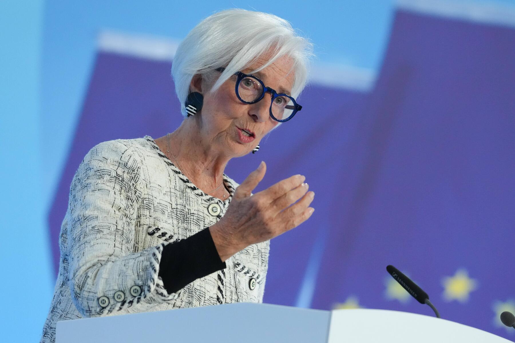 Warnung der EZB-Chefin: „Anfällig für Panikverkäufe“: Diese Entwicklung sieht Lagarde kritisch