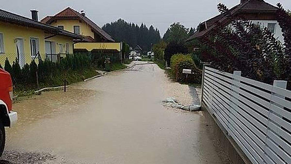 Der Carnicaweg war nicht zum ersten Mal überschwemmt