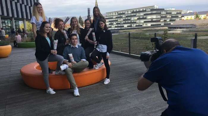 Im Styria Media Center in Graz haben sich die Schüler der HAK Mürzzuschlag als Jungredakteur versucht.