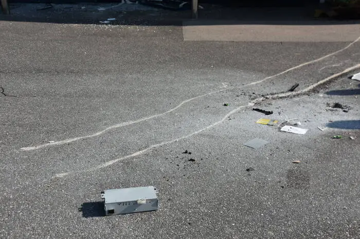 Mit dem Bankomat und einem Lkw flüchteten die Täter nach Unteramlach.