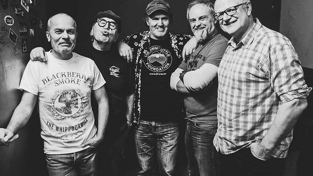 Die aktuelle Blues-Formation mit Helmut Spreitzer, Dieter Themel, Jörg Friessnegg, Kiki Oswald und Arthur Ottowitz (von links)
