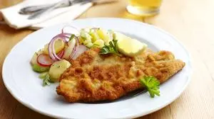Wiener Schnitzel | Der Preis wurde angehoben, um die steigende Kosten zu decken