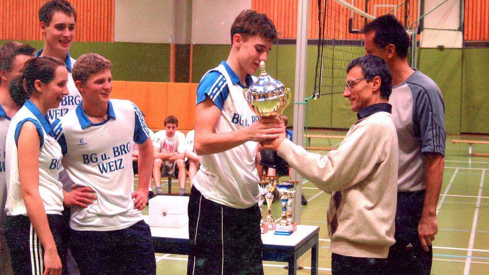 Sebastian Schweighofer, seit Jahren beim TSV Hartberg aktiv, gewann das HTL-Volleyballturnier mit dem BG/BRG Weiz drei Mal