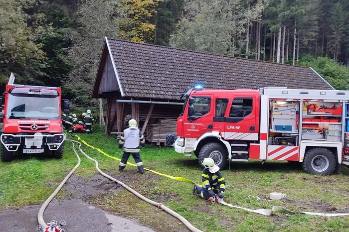 Am Donnerstagvormittag waren die Feuerwehren noch im Einsatz