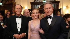 John Harris-Eigentümer Ernst Minar, Musicalstar Anna Rosa Döller und Moderator Alfons Haider