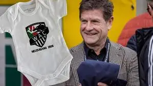 Die Freude bei Dietmar Riegler ist groß. Am Samstag wird er 60, im Oktober Opa