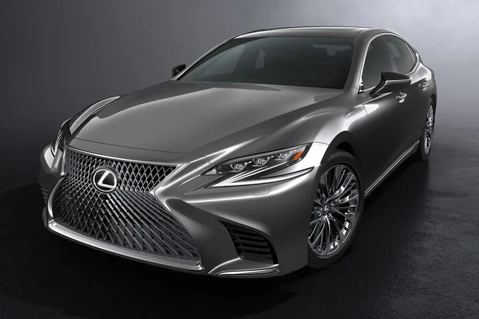 Für ein völlig neues Fahrgefühl soll die neue Lexus GA-L-Plattform (Global Architecture for Luxury Vehicles) sorgen. Sie kommt mit kürzerem Radstand bereits beim Coupé LC zum Einsatz und schafft mit möglichst niedrigem Schwerpunkt und optimaler Achslastverteilung die Voraussetzung für die Balance zwischen Fahrdynamik und Komfort.