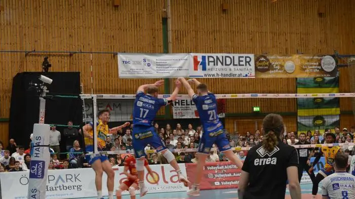 Die rund 2000 Zuschauer fieberten während des Pokalfinales aufgeregt mit.