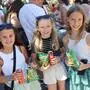 Kurz vor Mittag tummelten sich in der Weizer Innenstadt vor allem Kinder und Jugendliche, die ihren letzten Schultag vor den Sommerferien ausklingen ließen