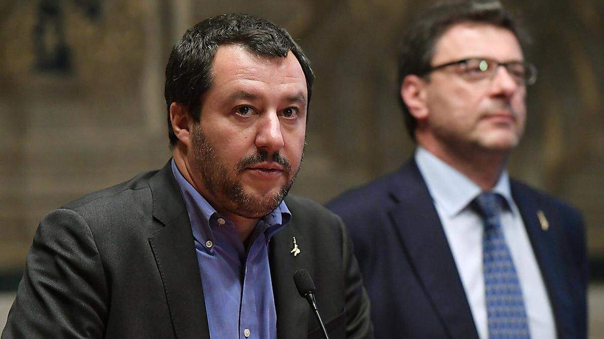 Salvini und Conte: Auf Kollisionskurs wegen weniger Frauen und Kinder