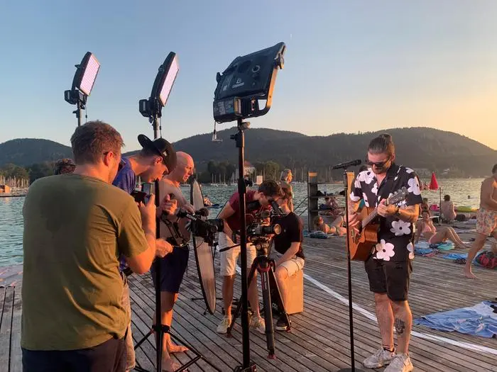 Die Band „Sinn“ sorgt für die passende Musik