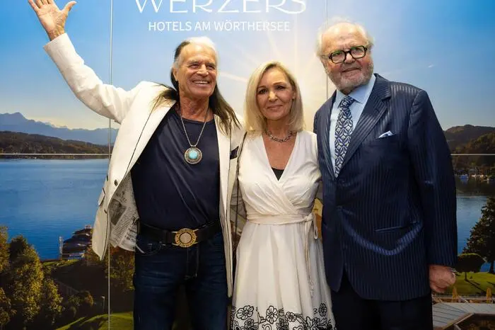 Pop- und Schlagersänger Waterloo mit seiner Andrea