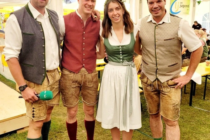Viele Besucherinnen und Besucher ließen sich das Fest und den Frühschoppen nicht entgehen.