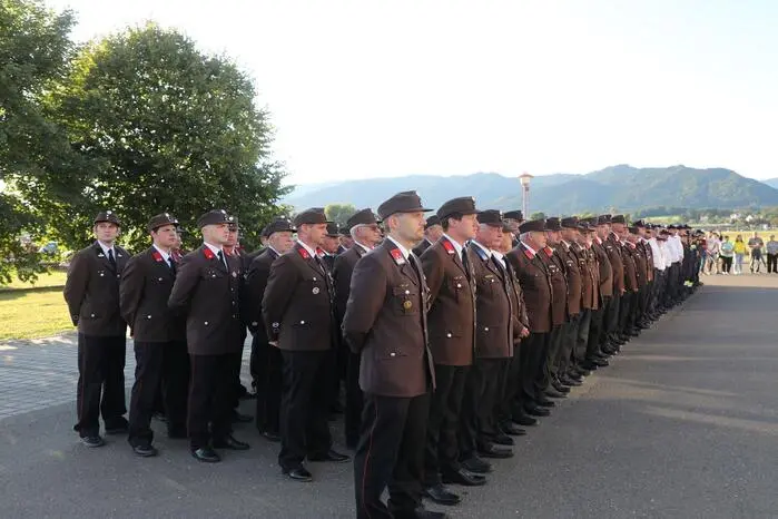 Abordnungen aller Feuerwehren des Bereichsfeuerwehrverbandes Knittelfeld versammelten sich in Spielberg.