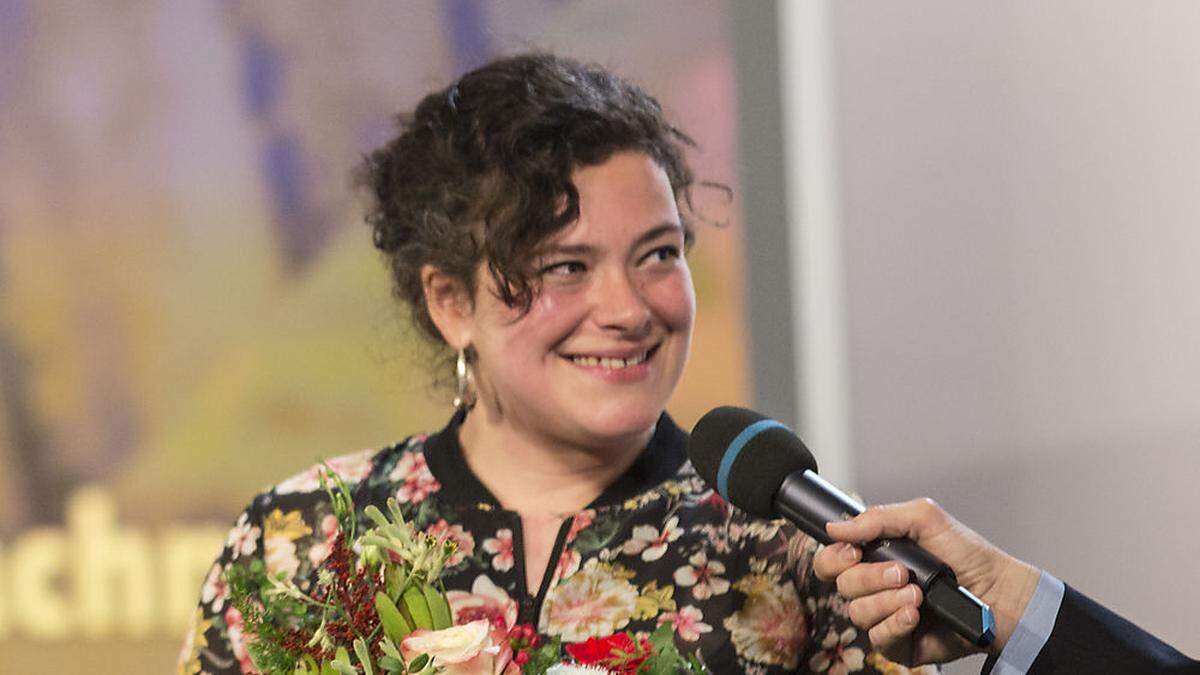 Nora Gomringer, Bachmannpreis-Siegerin von 2015, kommt neu in die Jury