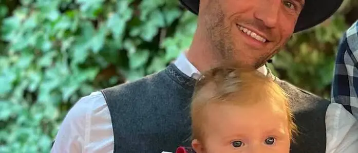 Timo Schmid mit Tochter Lilly am Villacher Kirchtag