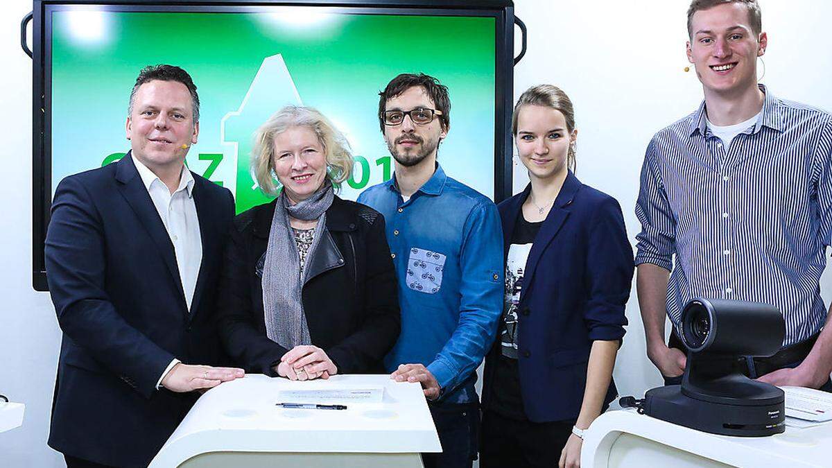 SPÖ-Spitzenkandidat Michael Ehmann mit Claudia Gigler, Gerald Winter-Pölsler sowie Daniela Schmid und Michael Schäfl von der jungen Jury
