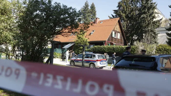 Samstagfrüh, 22. April 2023, wurde eine 39-Jährige mit tödlichen Verletzungen in ihrem Wohnhaus in Graz-Wetzelsdorf vorgefunden.