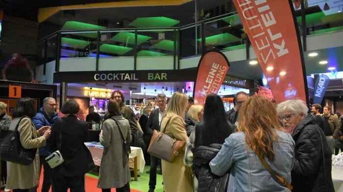 Am Mittwochabend sahen rund 400 Gäste im Gleisdorfer Dieselkino die Premiere des Films "Das Neue Normal".