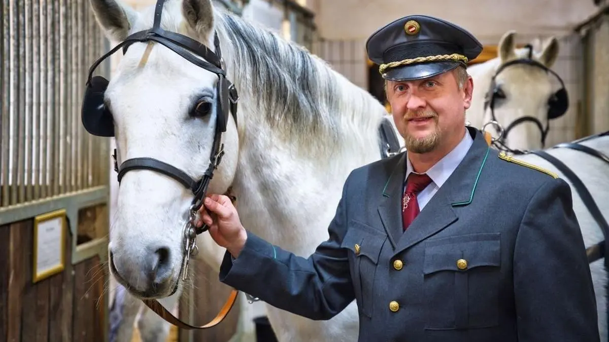 Gestütsmeister Erwin Movia freut sich darauf, wieder Gäste in Piber begrüßen zu dürfen