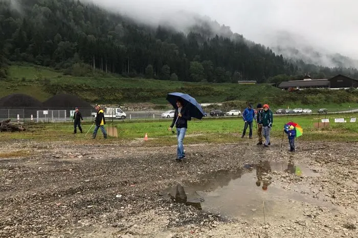 Gatsch und große Pfützen taten dem Spaß bei diesem ungewöhnlichen Golfturnier, bei dem eindeutig der Spaß im Vordergrund stand, keinen Abbruch.