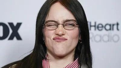 Billie Eilish stellt klar: Sie war gar nicht bei der Met Gala 2025