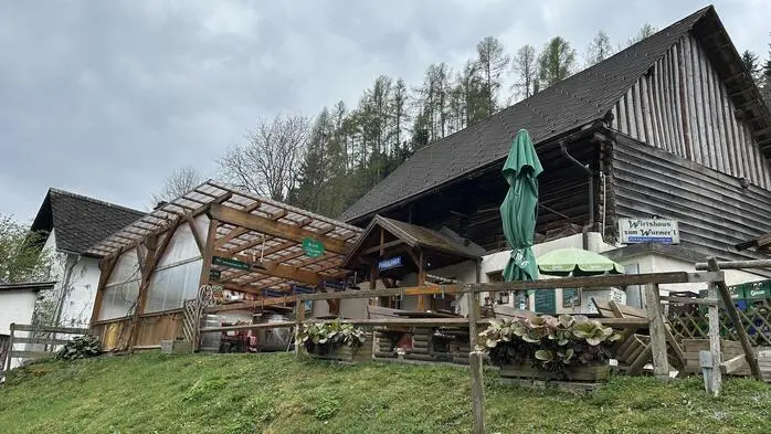 Das Wirtshaus „Wurmerl“ in Parschlug