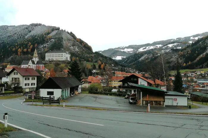 Murau selbst präsentiert sich am 13. November frei von Schnee.
