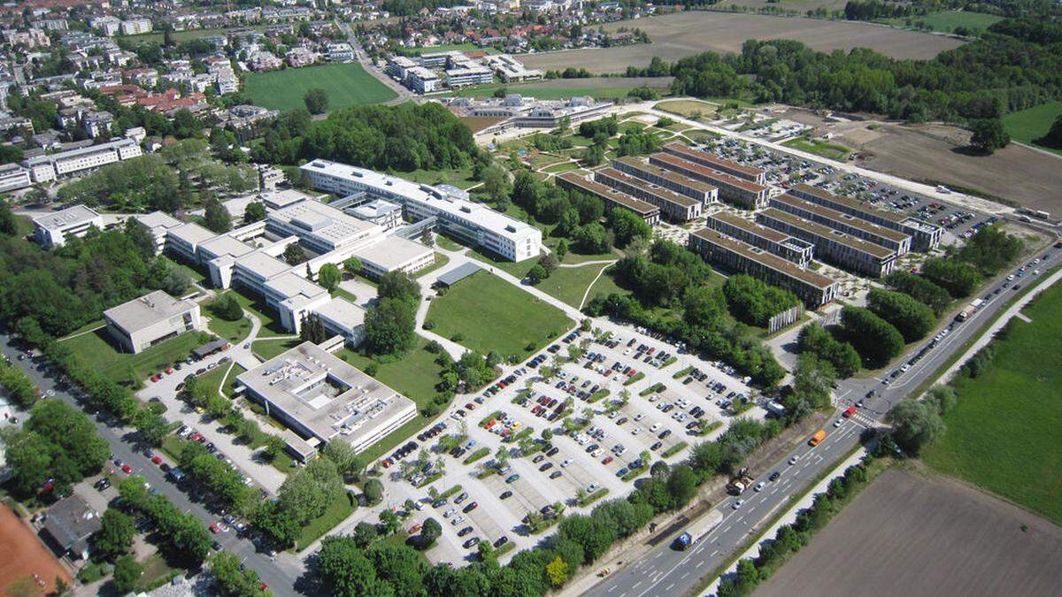 Das Areal der Universität ging 1954 an die Stadt Klagenfurt