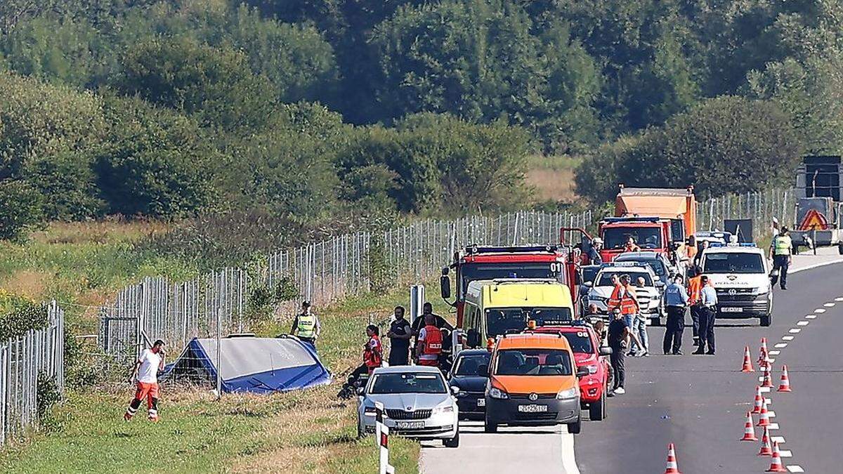 Das Unglück ereignete sich auf einer Autobahn 60 Kilometer nordwestlich von Zagreb.