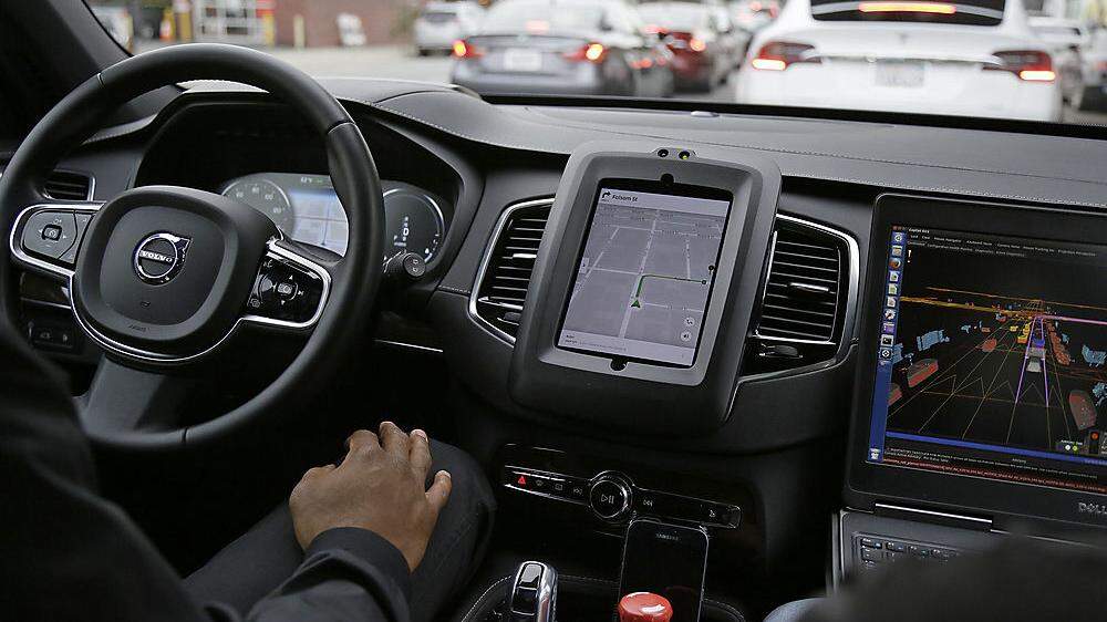 Uber testet autonom fahrende Autos 