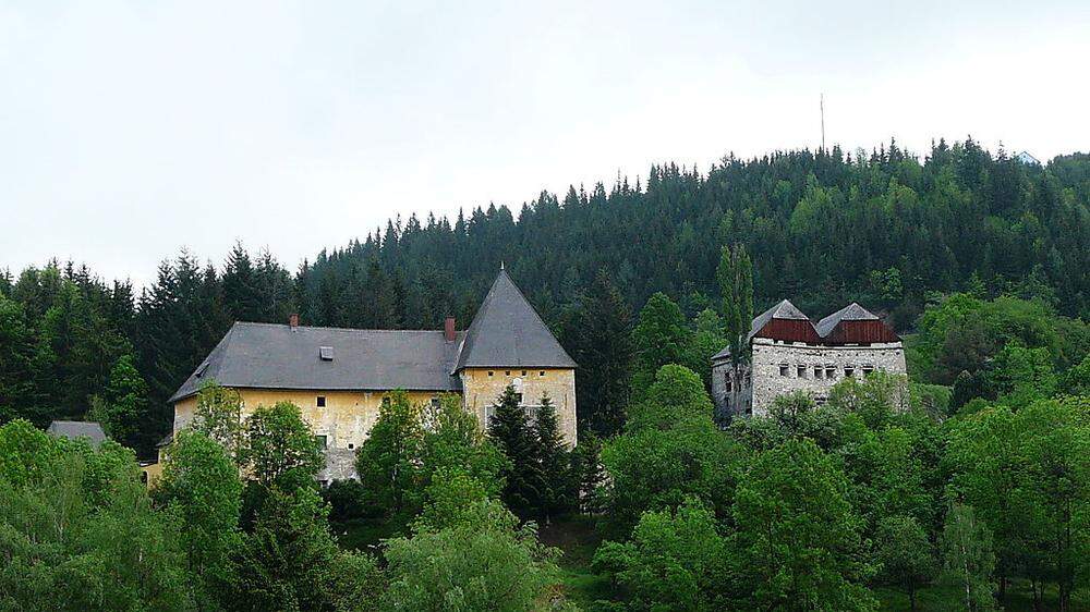 Das Schloss Sauerbrunn in Thalheim