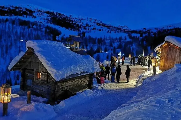 „Es gab wegen des Wetters einzelne Stornierungen. Aber dort, wo man auf Zusatzangebote setzt, ist die Auslastung gut“, sagt Kuttnig. Am Katschberg etwa werde der Adventweg- ein Winterwanderweg mit vielen Stationen - sehr gut angenommen, sagt Destinationsmanager Markus Ramsbacher. Dieser ist heute von 14 bis 20.30 Uhr ein letztes Mal in dieser Saison geöffnet.