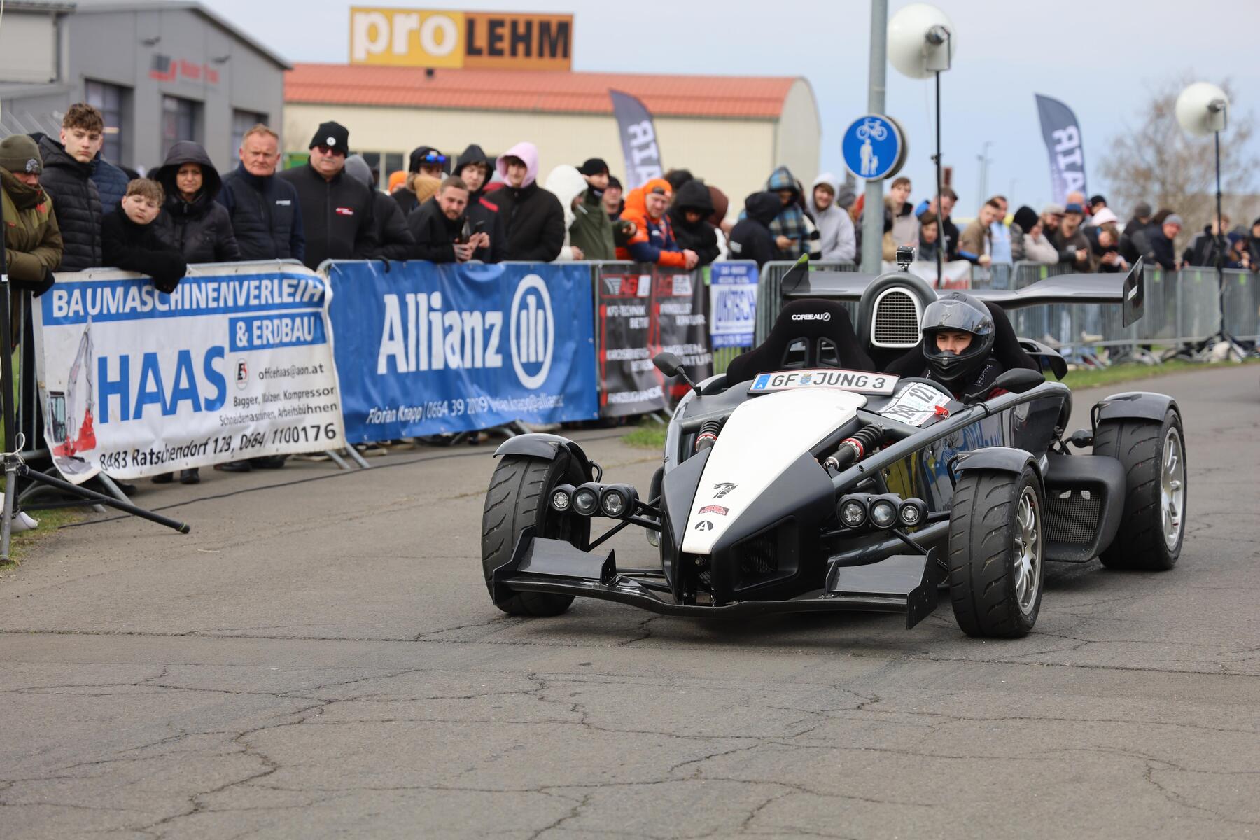 Fotos, Fotos: Speed Race zog hunderte Motorsport-Fans nach Fehring