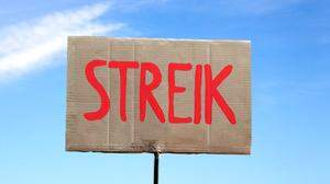 Schild mit dem Wort Streik