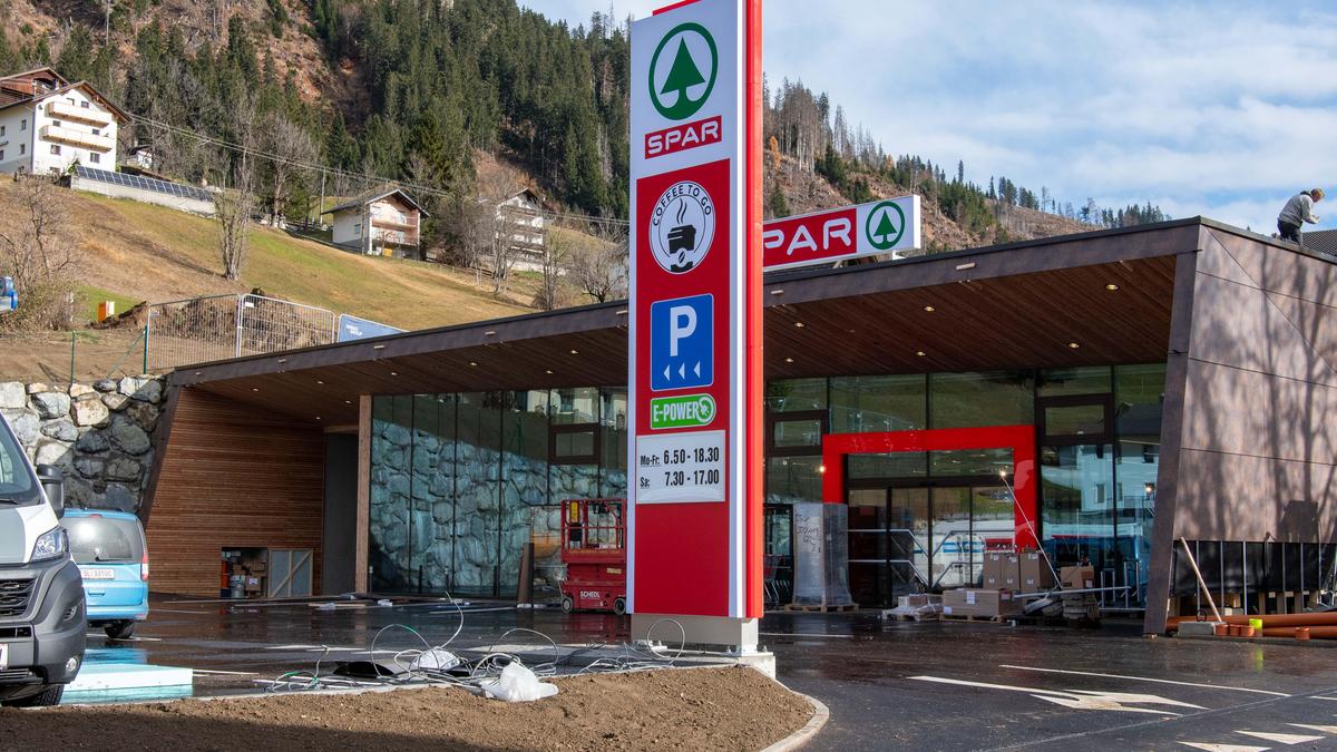 Am 26. November wird der Spar-Supermarkt feierlich eröffnet, ab 27. November herrscht Normalbetrieb