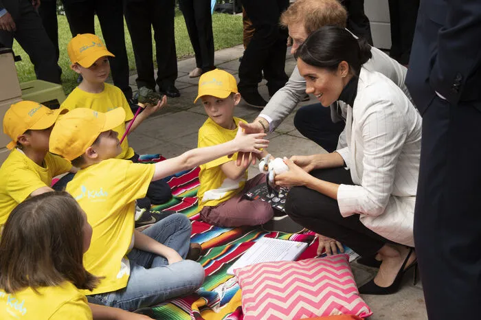 Lunchtime bei den Invictus Games. Zu Besuch waren Kinder der Kookaburra Foundation. Die Foundation unterstüzt Kinder aus Familien, die von psychischen Krankheiten betroffen sind.