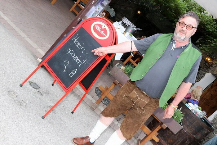 Bitte klicken Sie sich durch die Bilder!