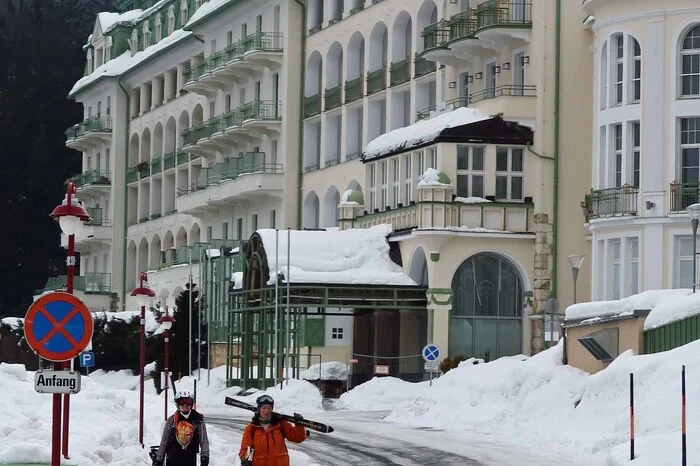 Auch Wintersportler finden den Weg hier herauf.