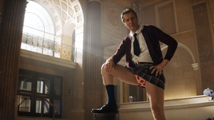 Liam Neeson beerbt Leslie Nielsen