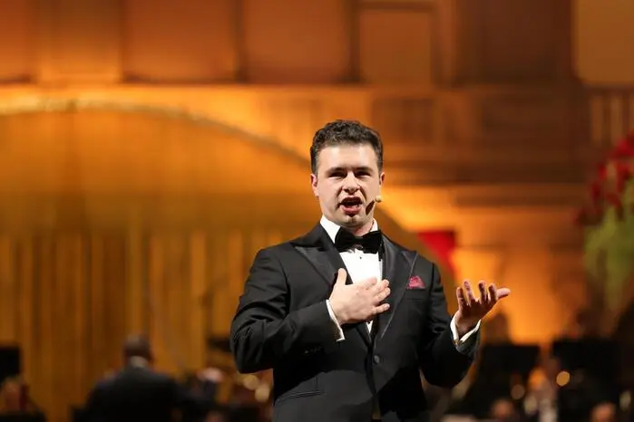Pavel Petrov (Tenor)