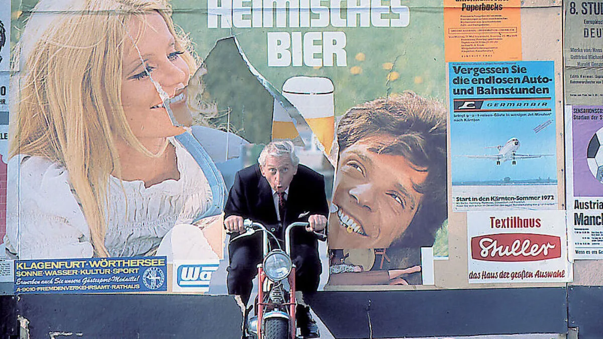 Gunther Philipp in Action in "Rudi, benimm dich!" (1971)