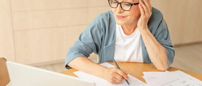 Bei den Prüfungen durch die Finanzbehörden fehlten Zeitaufzeichnungen für die Arbeiten außerhalb der Lehrverpflichtungen (Symbolfoto)
