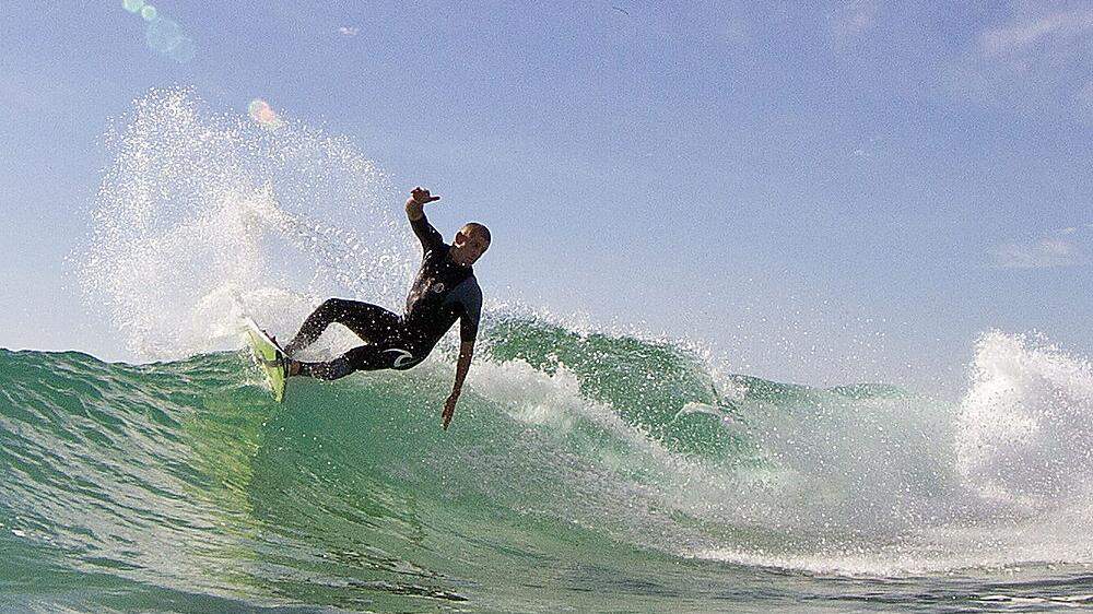 Surfer in Australien leben gefährlich