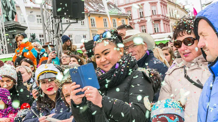 Das war der Grazer Faschingsumzug der Kleinen Zeitung! Auch für das Publikum ein Fest!